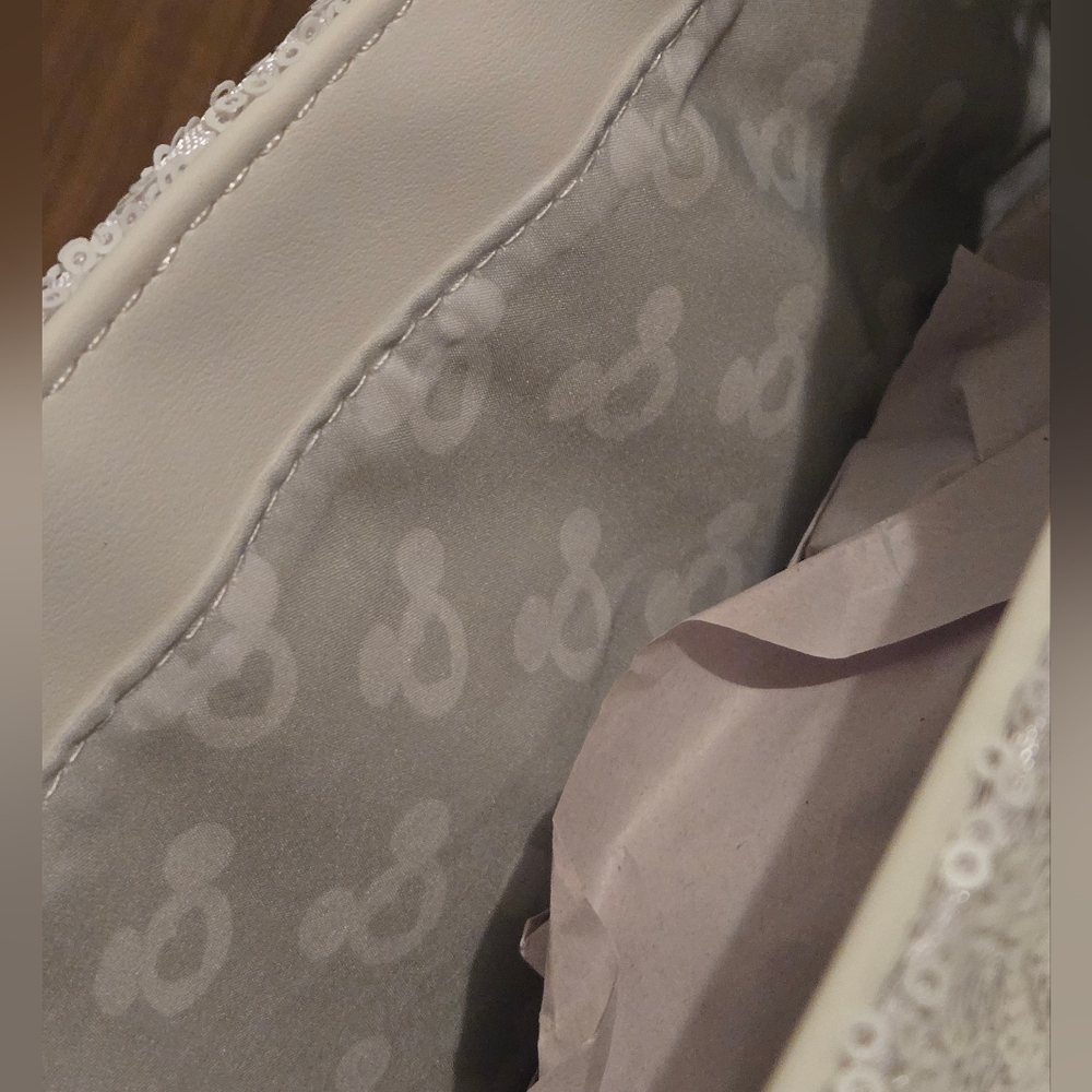 Disney Sequin "Wedding" Minnie Ears Loungefly Crossbody - Picture 6 of 7